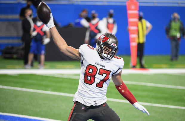 Rob Gronkowski, Buccaneers2